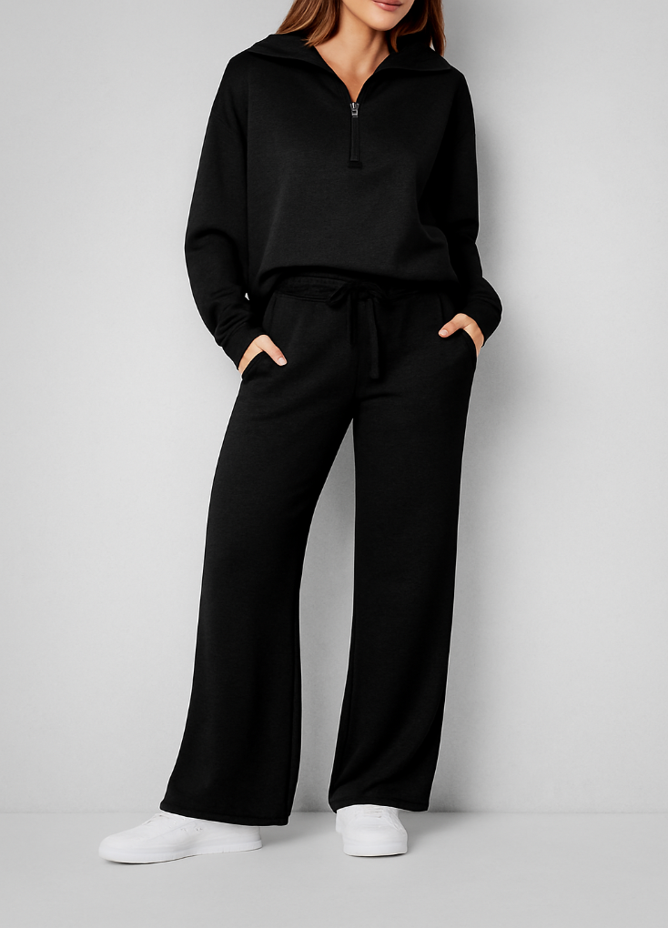 Cozy and Stylish Women&